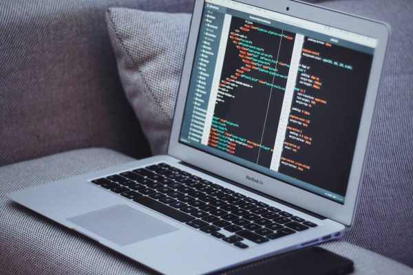 compressed-goran-ivos-iacpoKgpBAM-unsplash